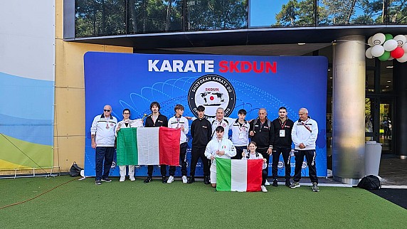 LA SQUADRA OKINAWA AI MONDIALI