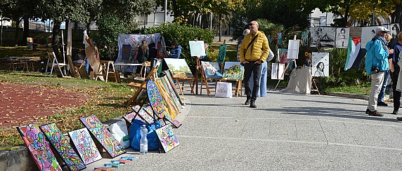 Dies Artis, un'esplosione di arte, colori e creatività nella villa comunale di San Salvo!