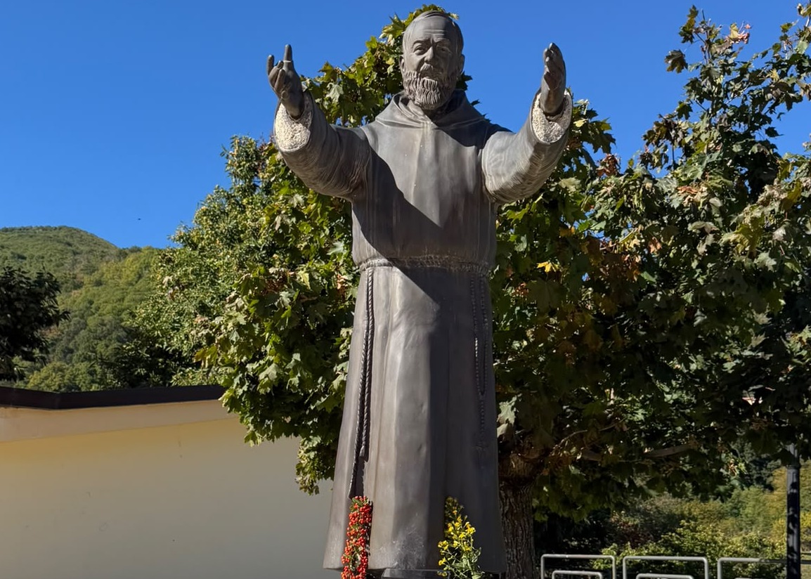 Statua Padre Pio
