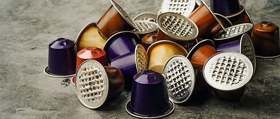Regolamento europeo PPWR – nuove modalità di conferimento di cialde e capsule del caffè