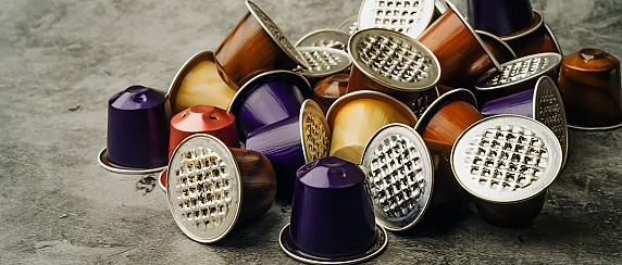Regolamento europeo PPWR – nuove modalità di conferimento di cialde e capsule del caffè