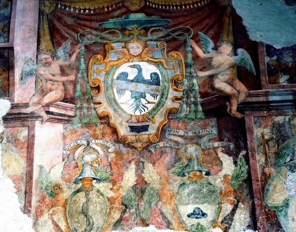 Affresco sotto l'arcata del Palazzo Civico