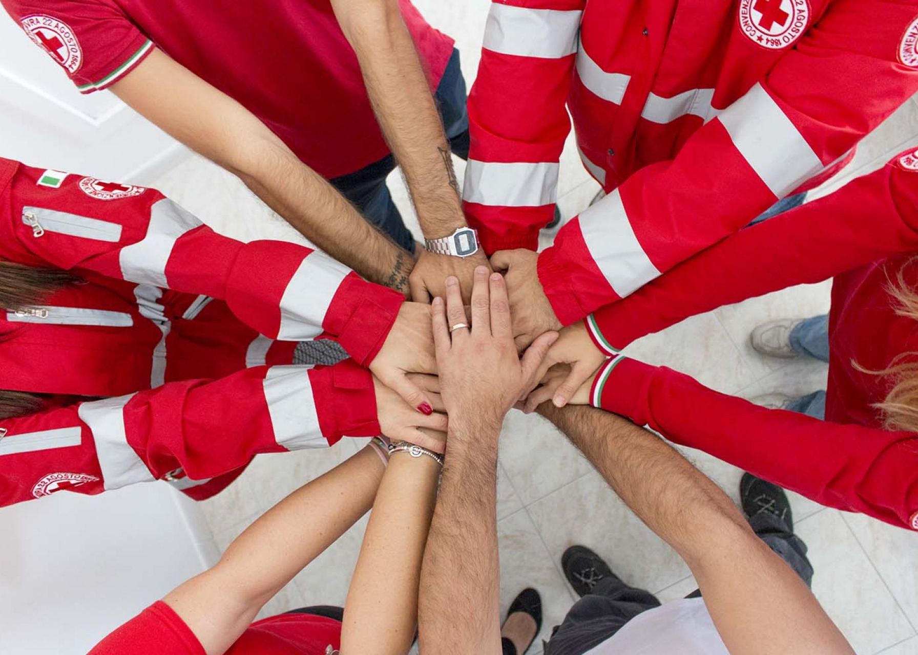 IL TEMPO DELLA GENTILEZZA: AIUTO ALLE FAMIGLIE BISOGNOSE