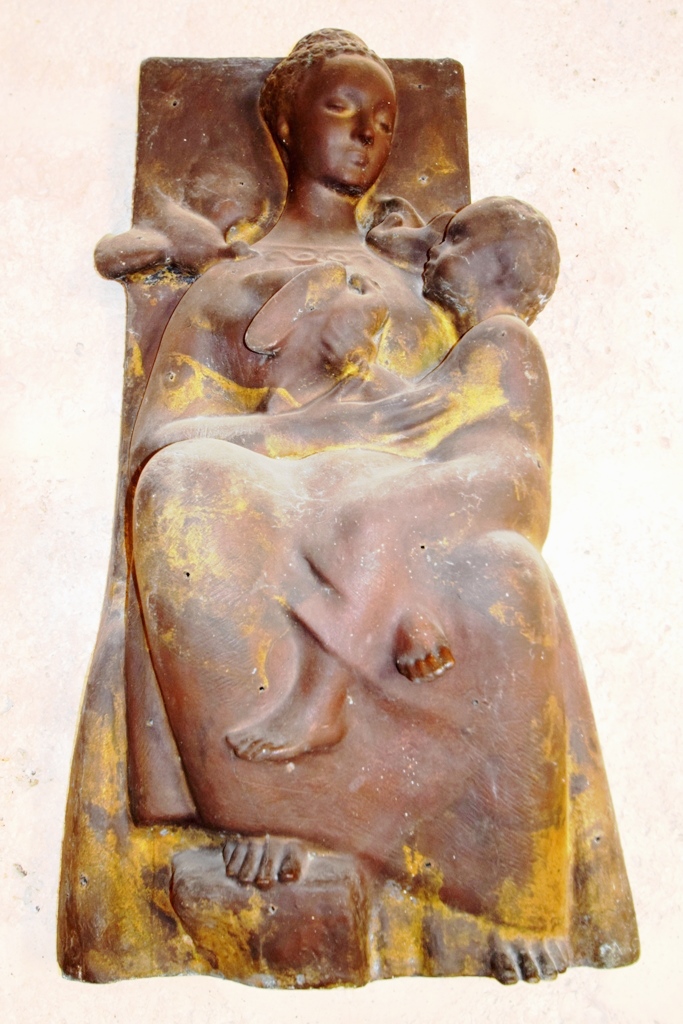 Statua Madonna della Pace di Mastroianni (1942)